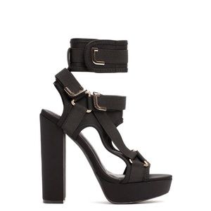 HEAD IN THE CLOUDS PLATFORM HEELS 👠